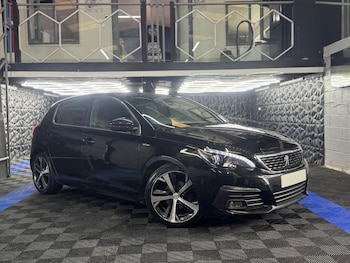 Used Peugeot 308 2018 for sale - 75493071: Photo