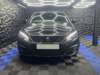 Used Peugeot 308 2018 for sale - 75493071: Photo