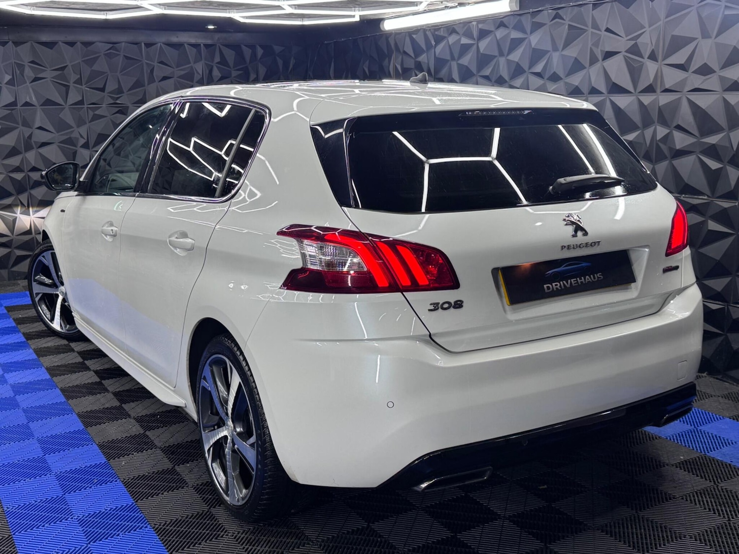 Used Peugeot 308 2017 for sale - 76377227: Photo 18