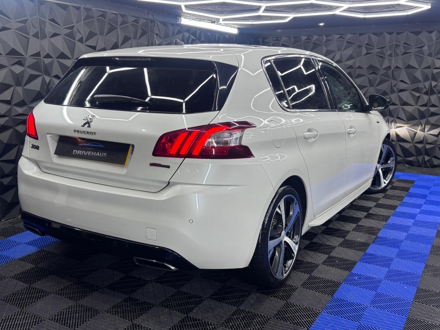 Used Peugeot 308 2017 for sale - 76377227: Photo 23