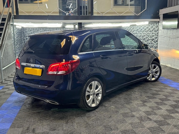 Used Mercedes-Benz B Class 2017 for sale - 75492522: Photo 11