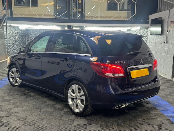 Used Mercedes-Benz B Class 2017 for sale - 75492522: Photo 4
