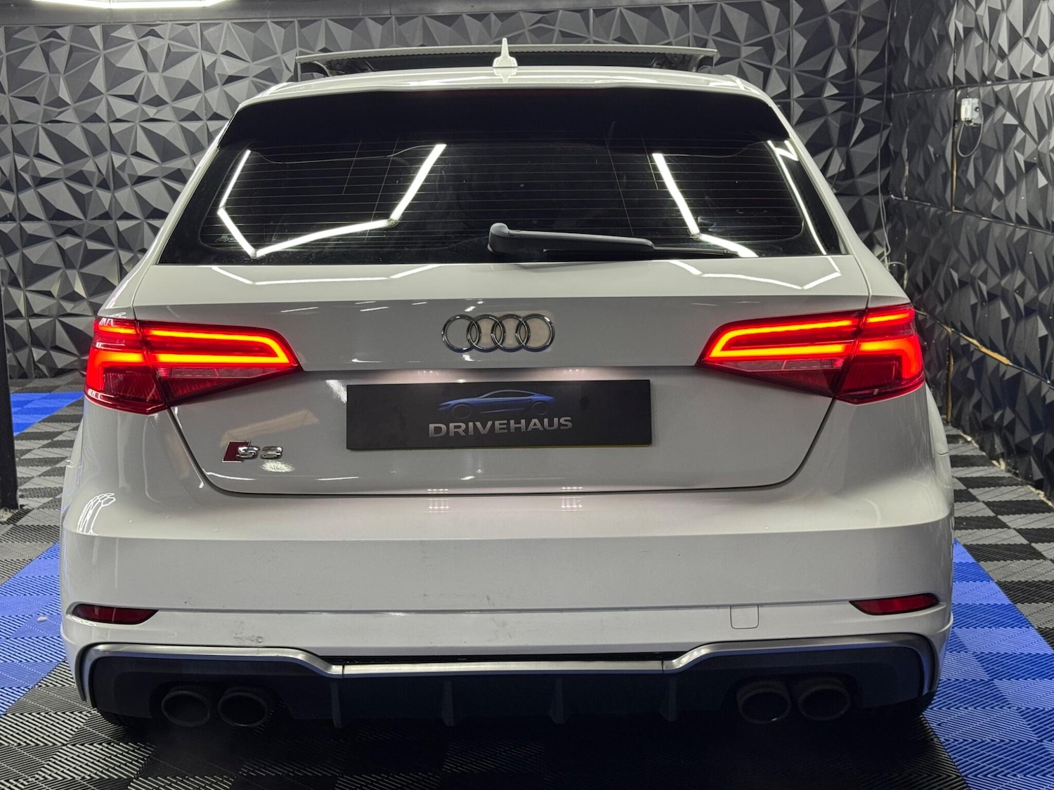 Used Audi S3 2016 for sale - 76020516: Photo 17