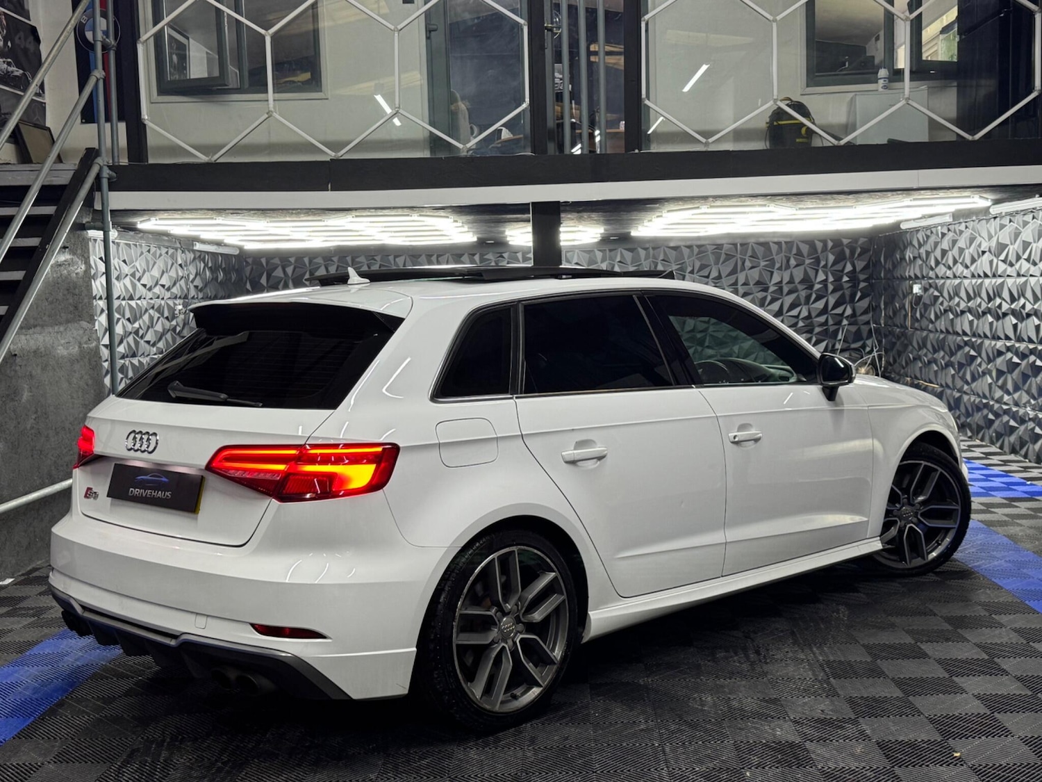 Used Audi S3 2016 for sale - 76020516: Photo 20