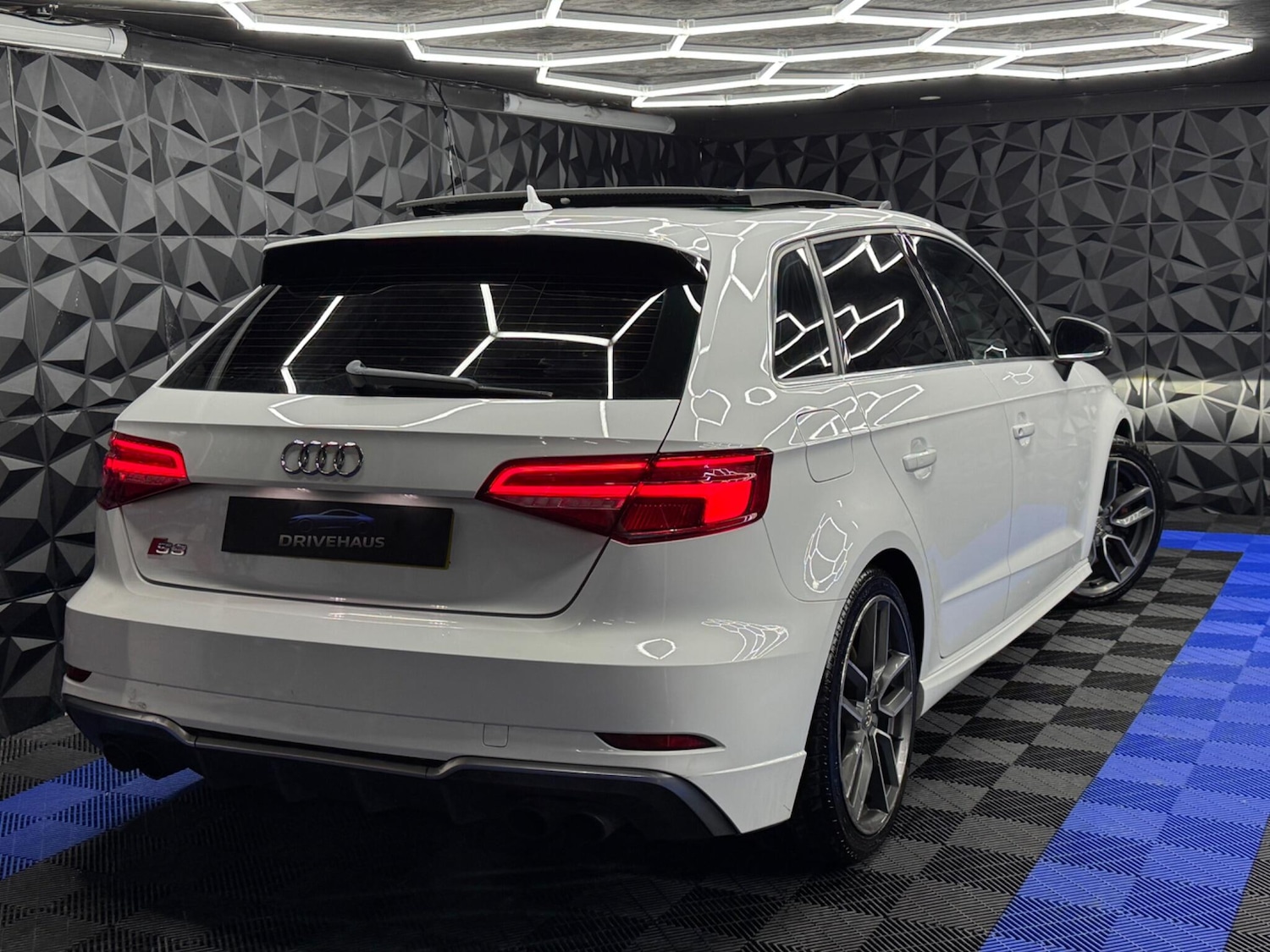 Used Audi S3 2016 for sale - 76020516: Photo 22