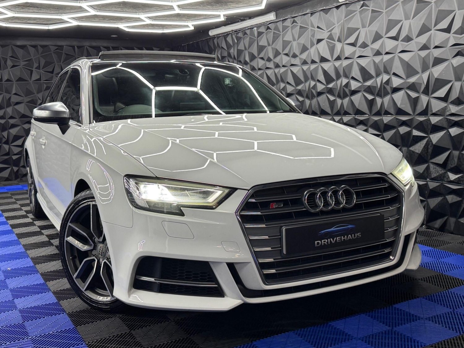 Used Audi S3 2016 for sale - 76020516: Photo 5