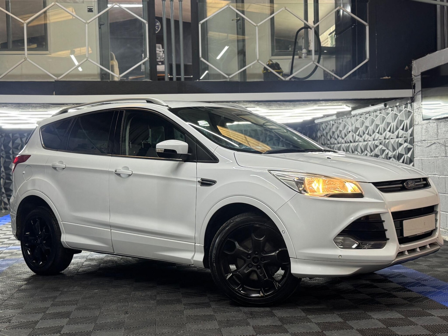 Used Ford Kuga 2016 for sale - 76472211: Photo 11