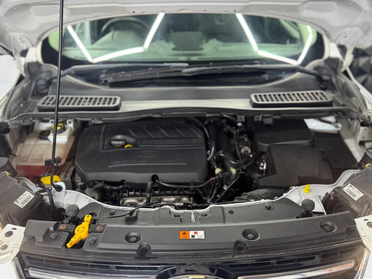 Used Ford Kuga 2016 for sale - 76472211: Photo 40