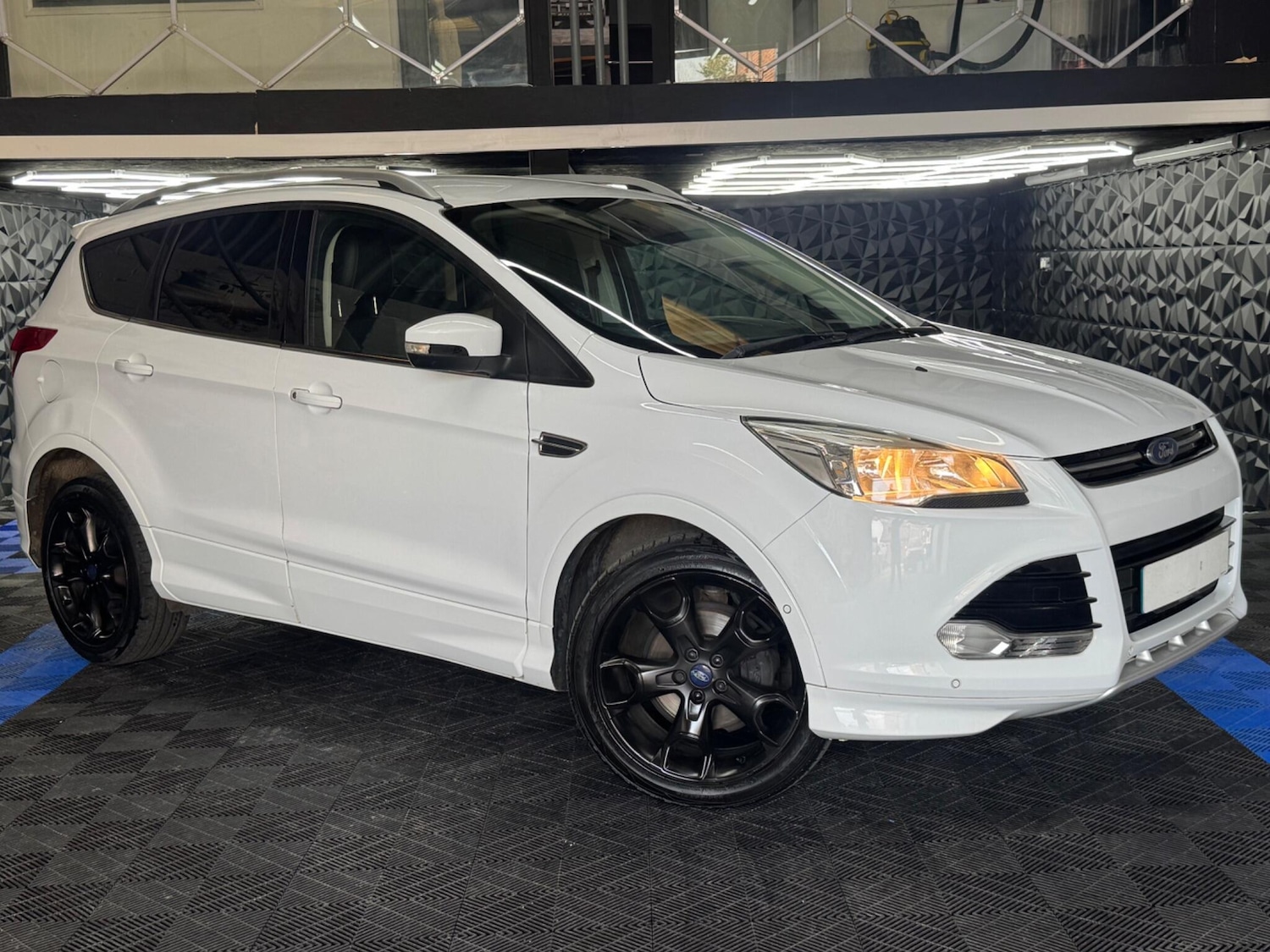 Used Ford Kuga 2016 for sale - 76472211: Photo 5