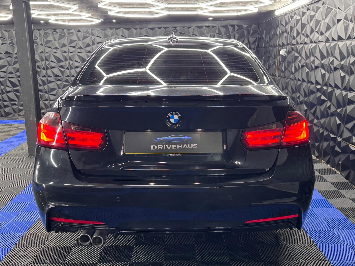 Used BMW 3 Series 2012 for sale - 77290999: Photo 19