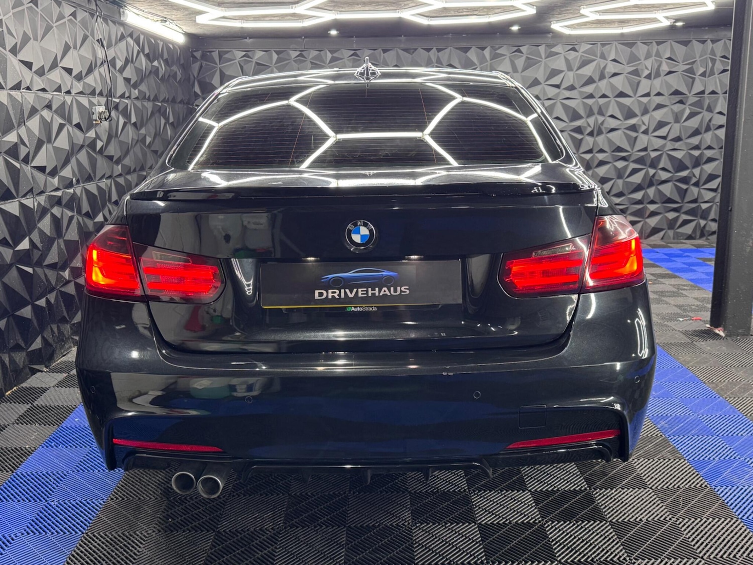 Used BMW 3 Series 2012 for sale - 77290999: Photo 21