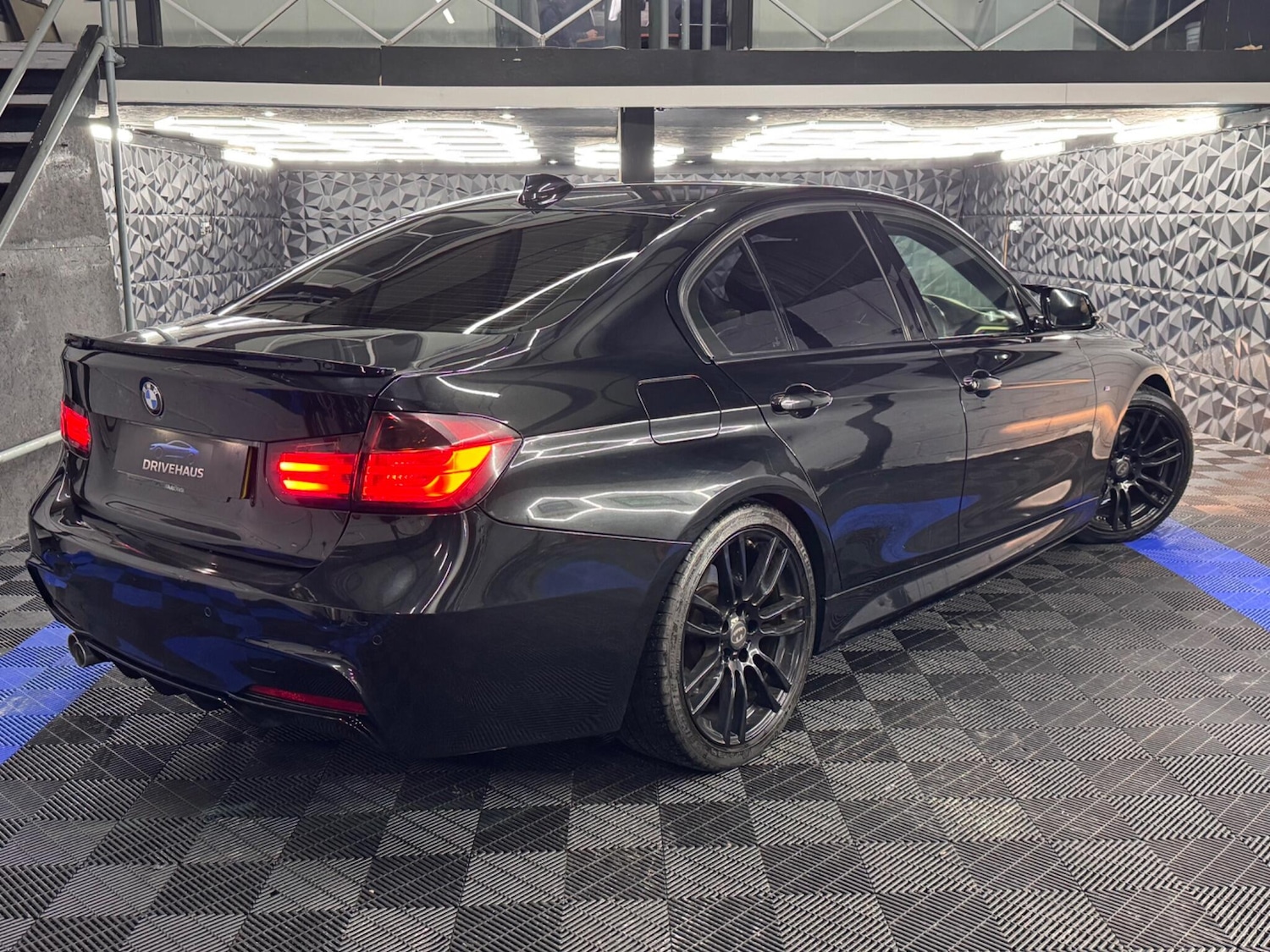 Used BMW 3 Series 2012 for sale - 77290999: Photo 22