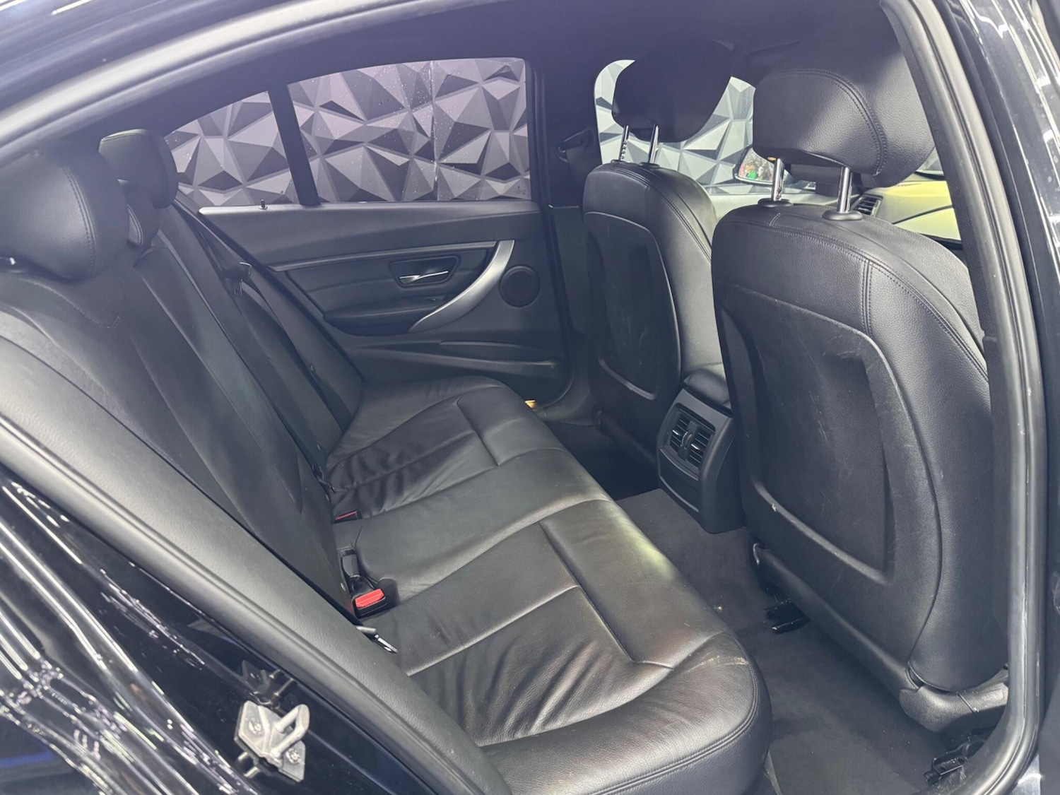 Used BMW 3 Series 2012 for sale - 77290999: Photo 29