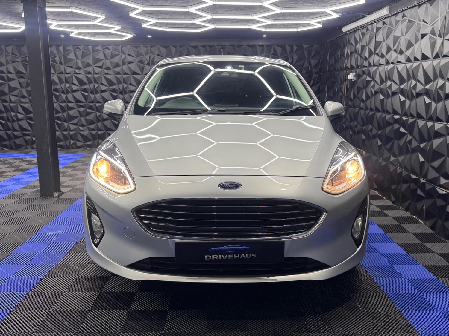 Used Ford Fiesta 2017 for sale - 77290858: Photo 10