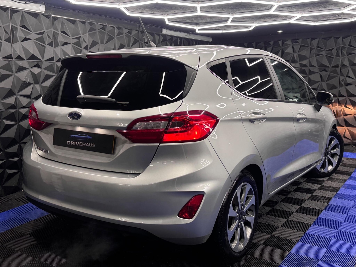 Used Ford Fiesta 2017 for sale - 77290858: Photo 25