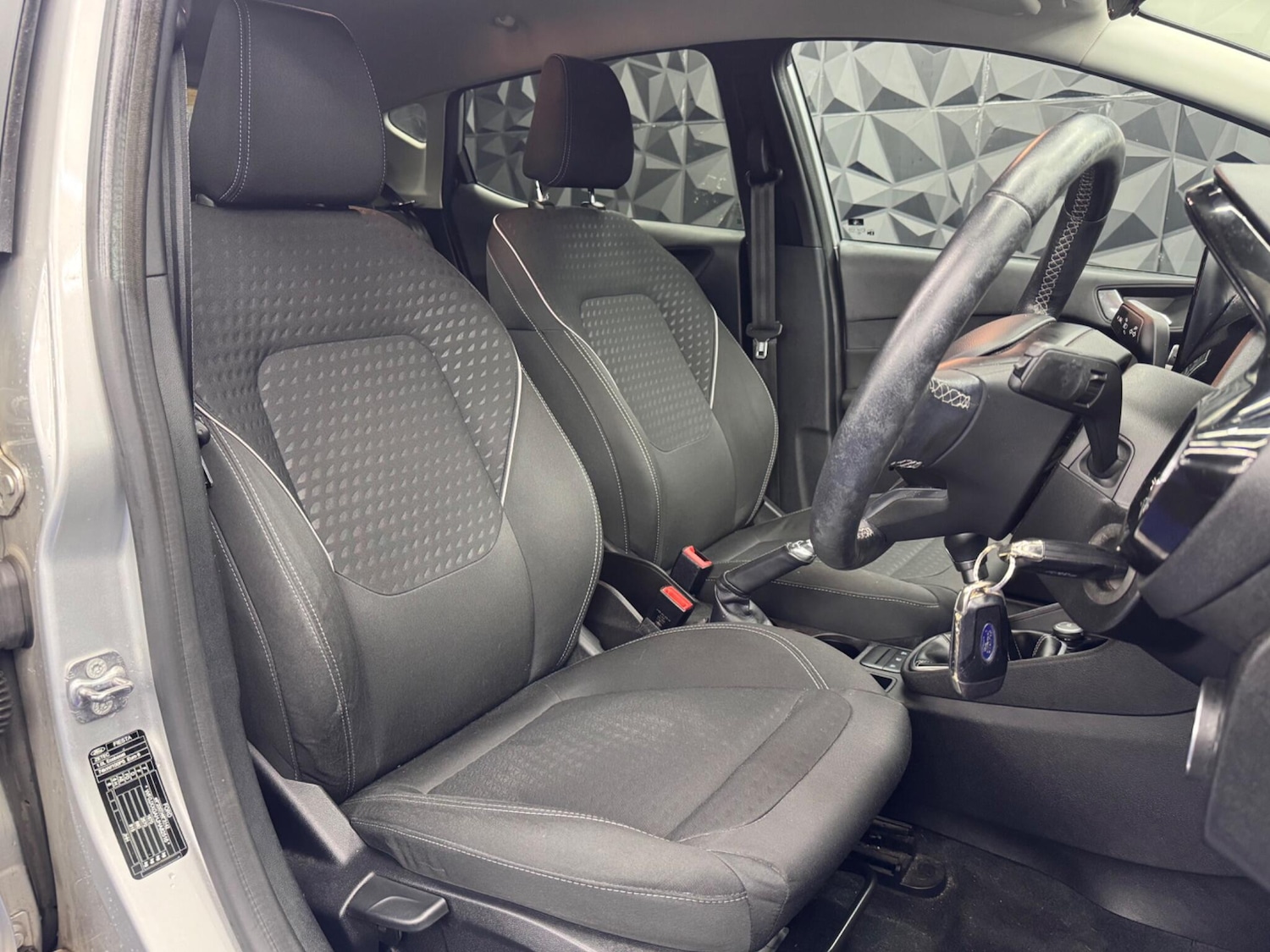 Used Ford Fiesta 2017 for sale - 77290858: Photo 29