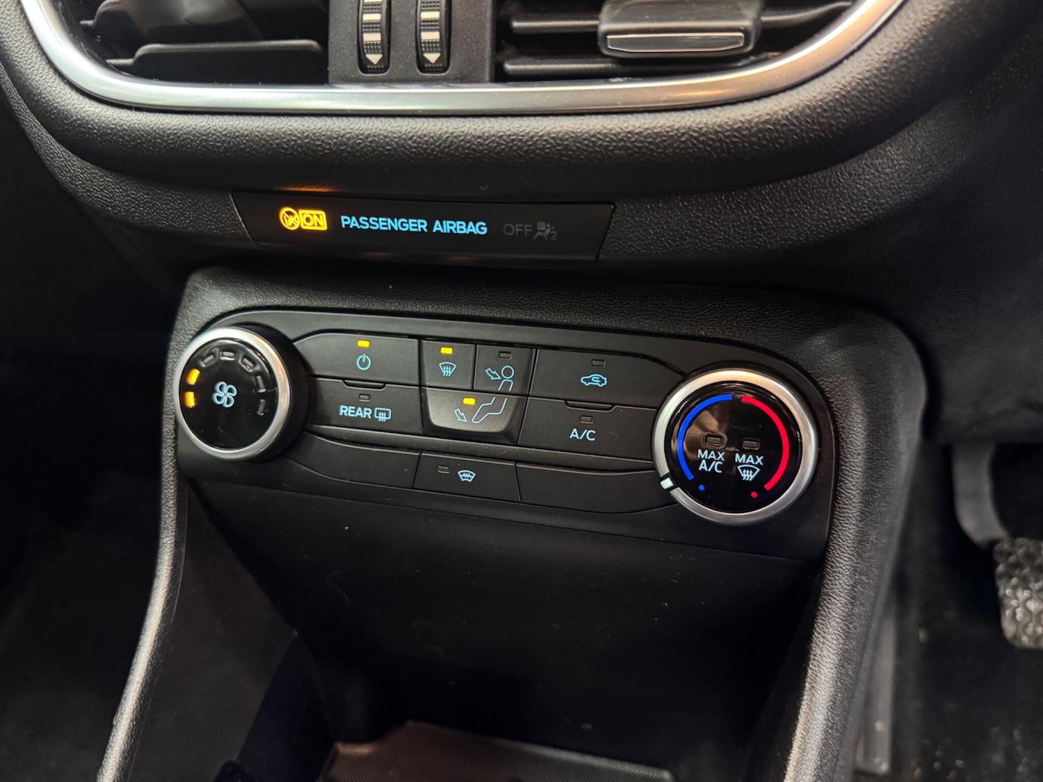 Used Ford Fiesta 2017 for sale - 77290858: Photo 35