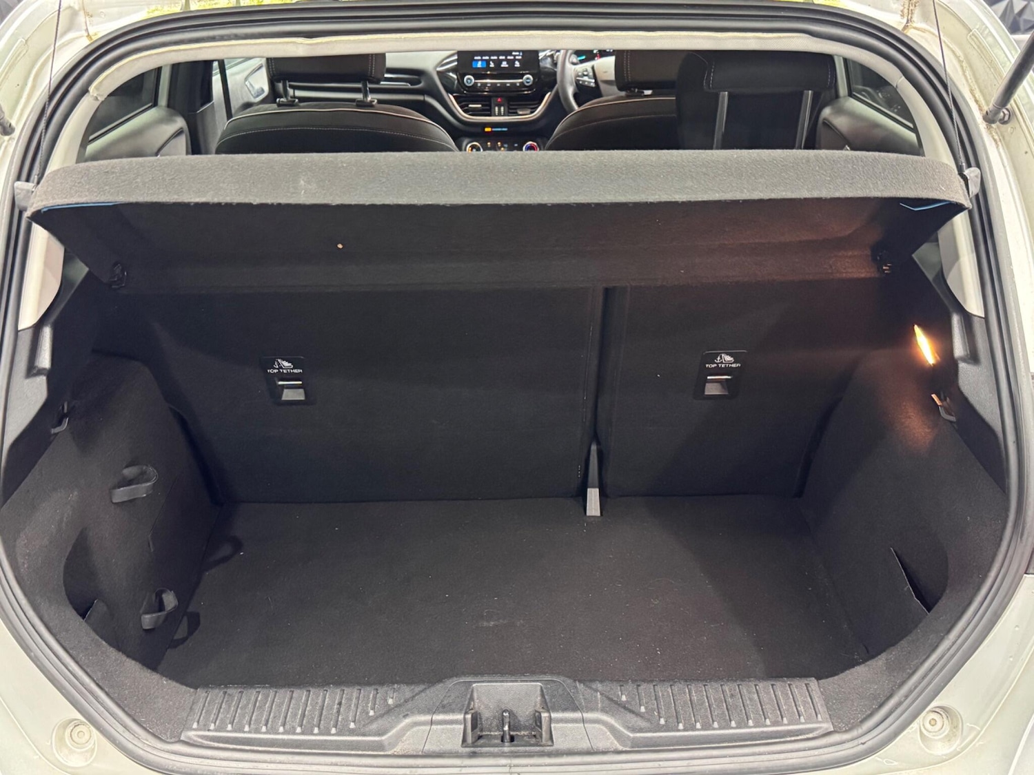 Used Ford Fiesta 2017 for sale - 77290858: Photo 39