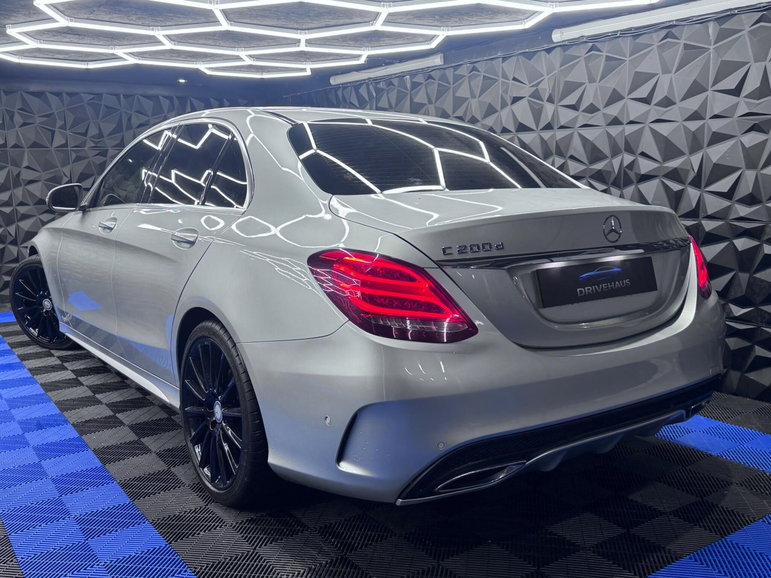 Used Mercedes-Benz C Class 2016 for sale - 76688634: Photo 15