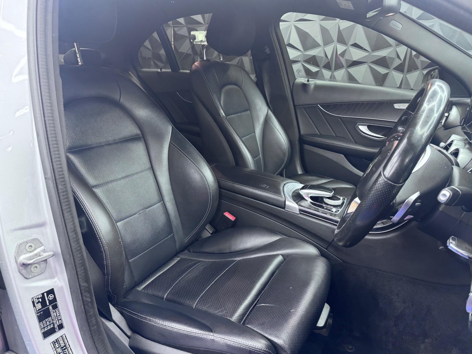 Used Mercedes-Benz C Class 2016 for sale - 76688634: Photo 26