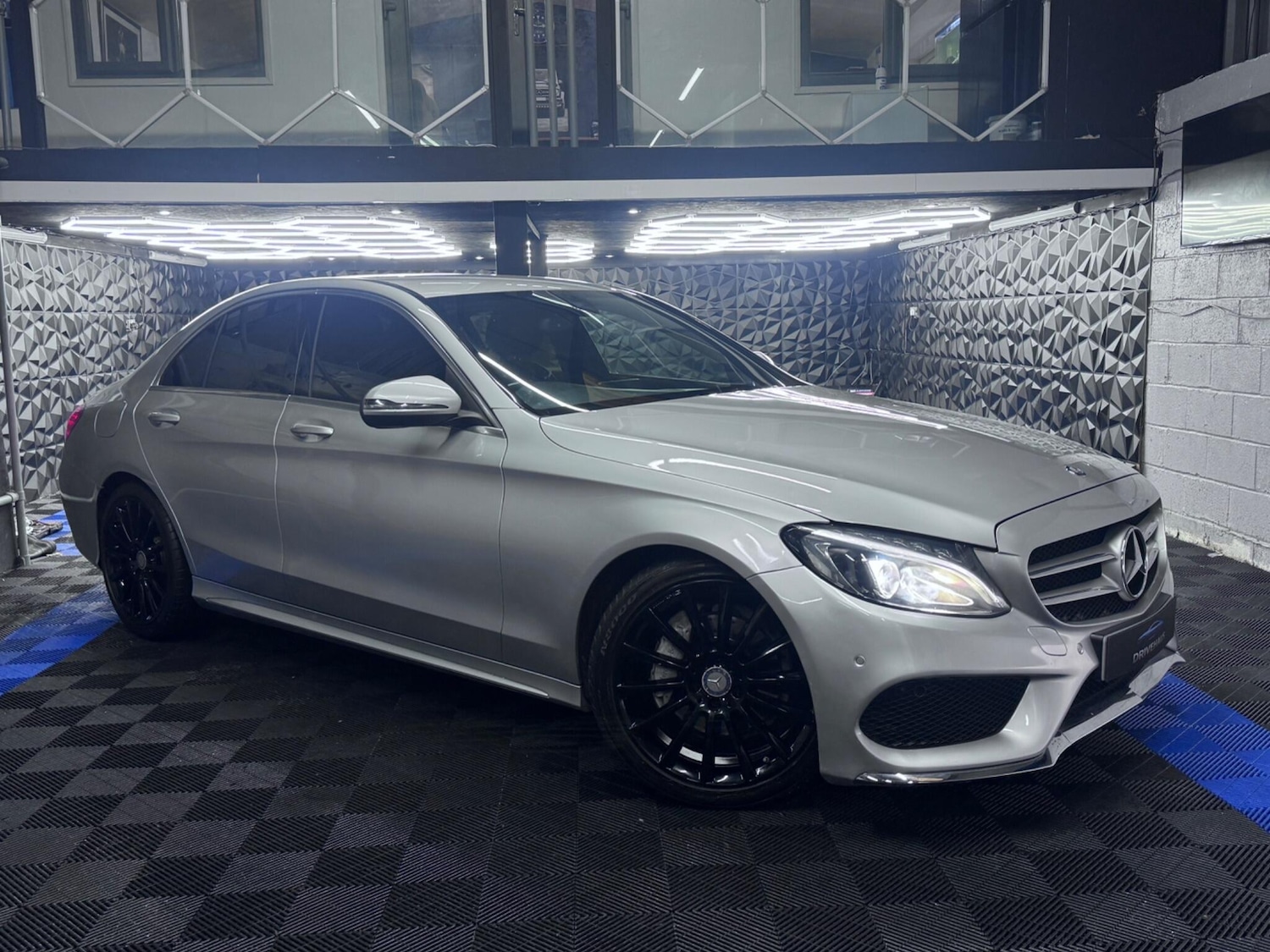 Used Mercedes-Benz C Class 2016 for sale - 76688634: Photo 7