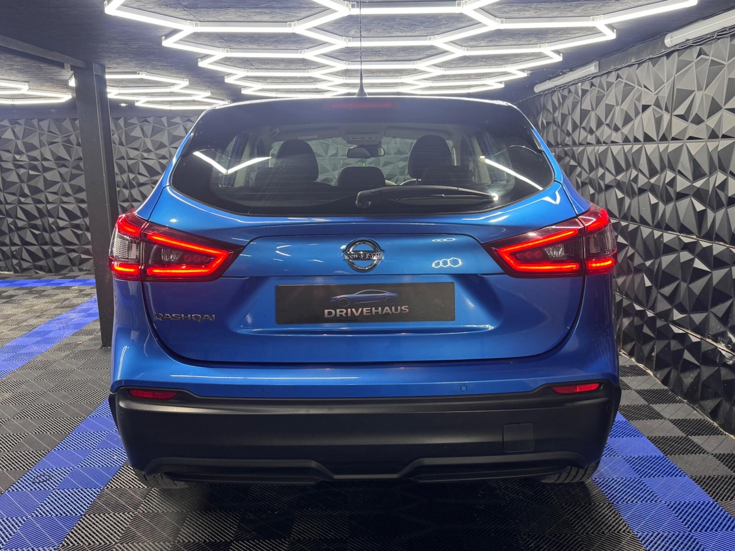 Used Nissan Qashqai 2018 for sale - 77130639: Photo 17