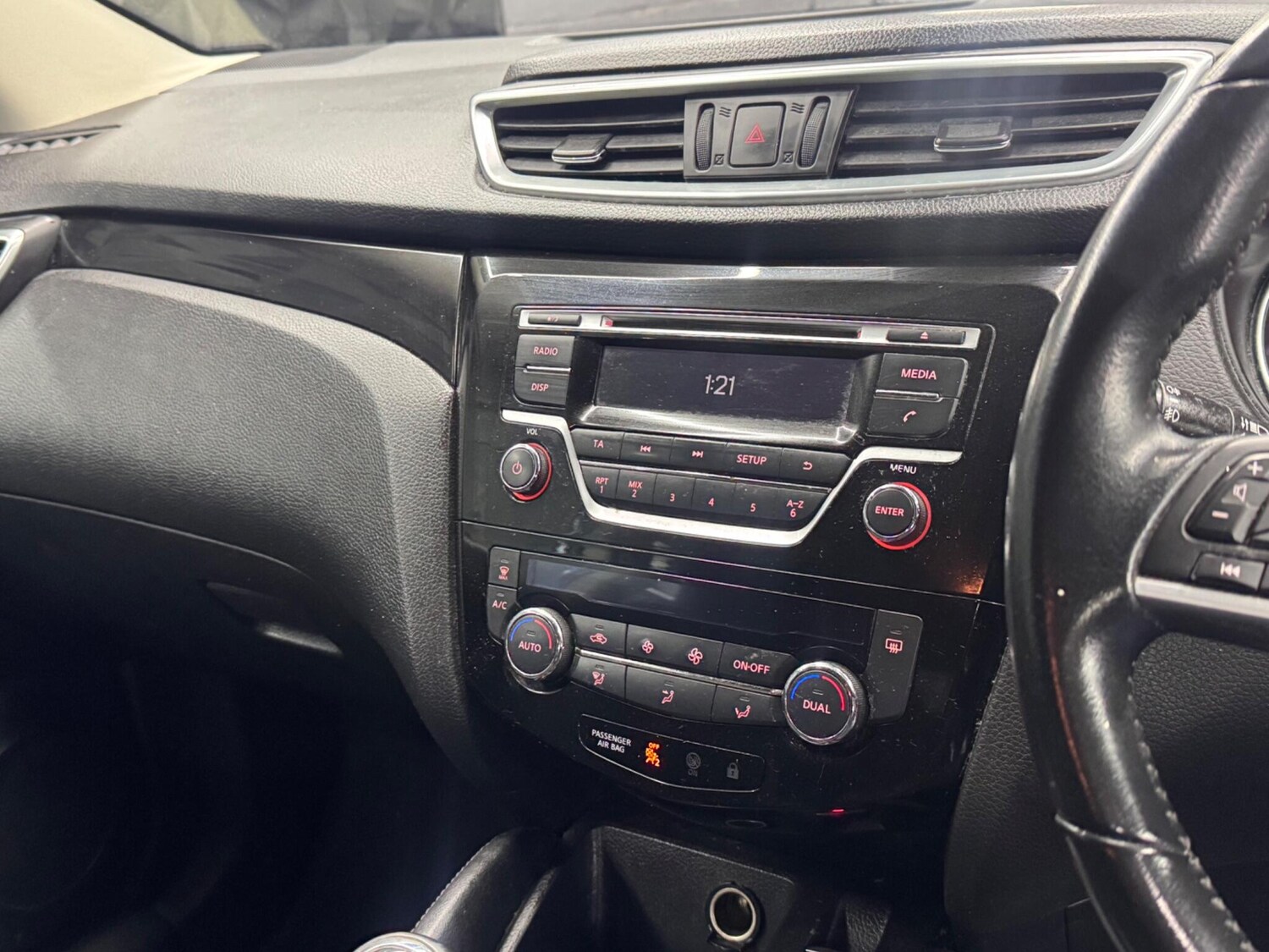 Used Nissan Qashqai 2018 for sale - 77130639: Photo 34