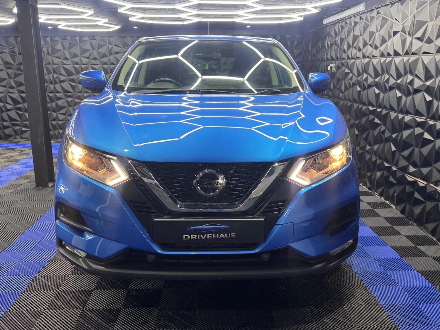 Used Nissan Qashqai 2018 for sale - 77130639: Photo 8