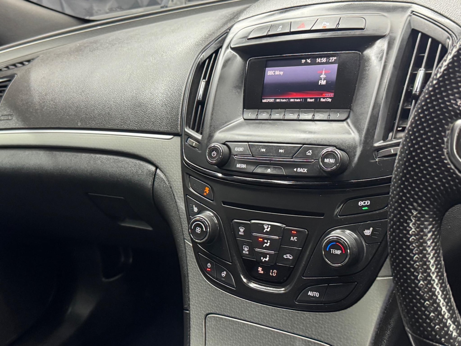 Used Vauxhall Insignia 2016 for sale - 76995693: Photo 12