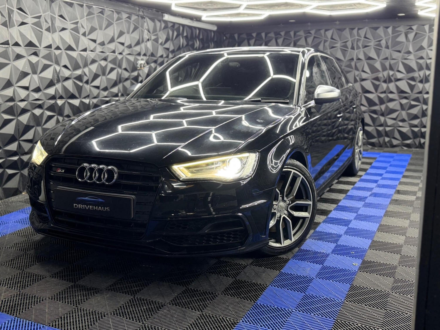 Used Audi S3 2015 for sale - 76013019: Photo 13