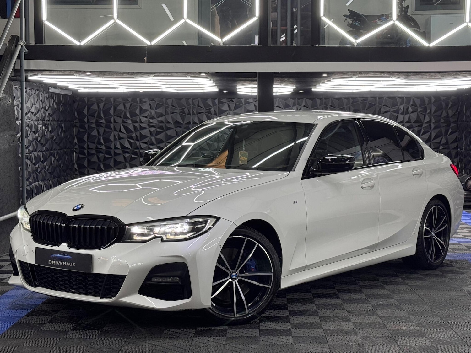 Used BMW 3 Series for sale - 78148052: Photo 11