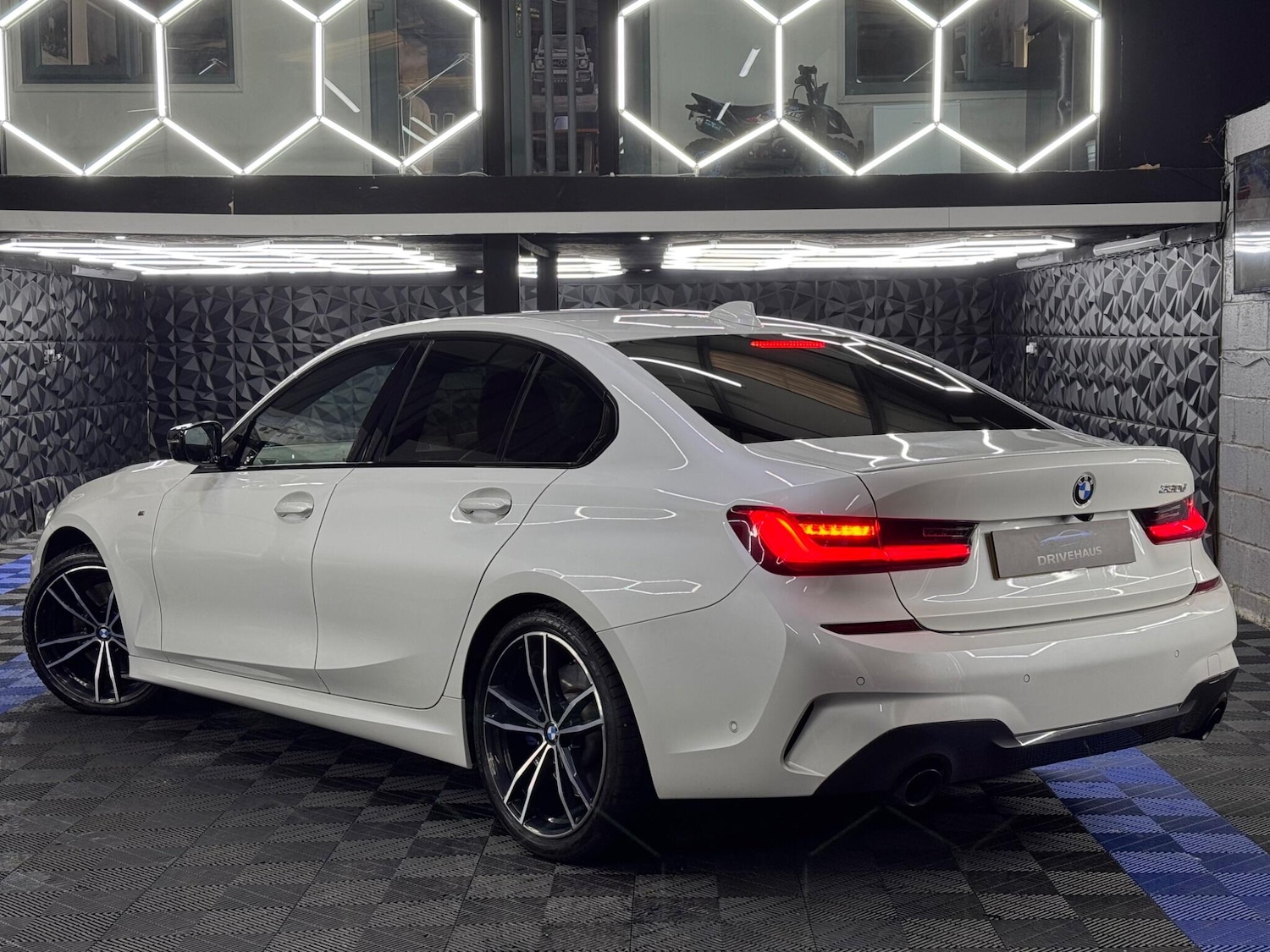 Used BMW 3 Series for sale - 78148052: Photo 19