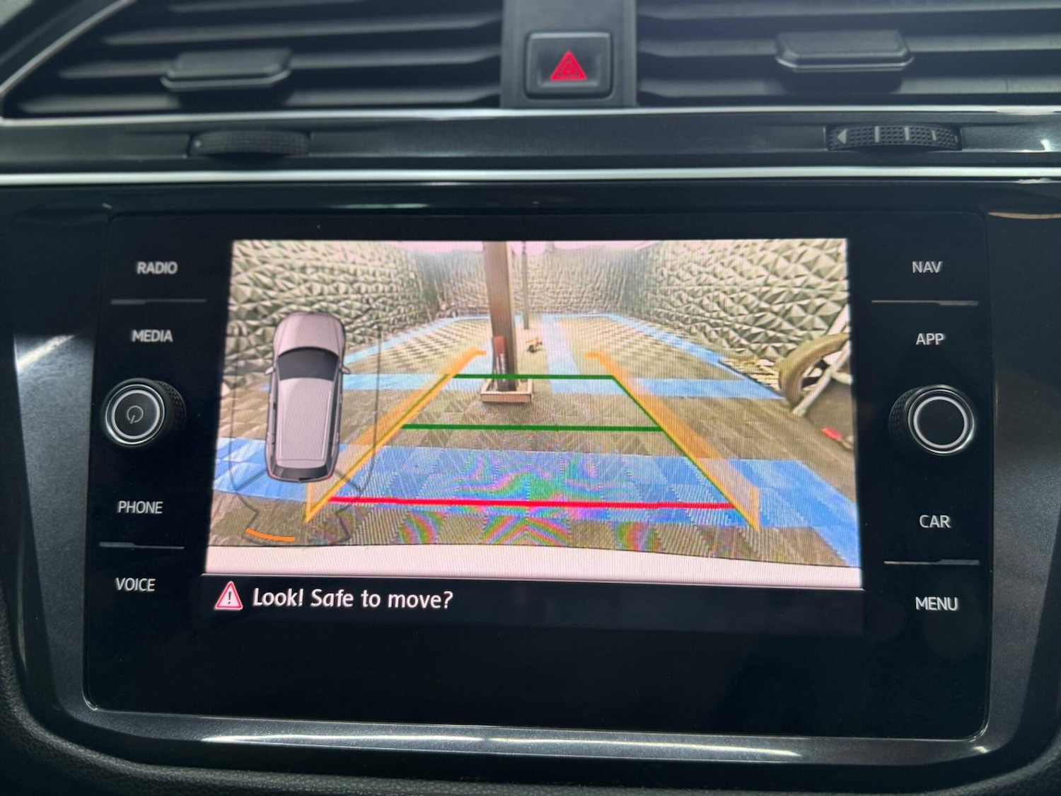 Used Volkswagen Tiguan for sale - 76989452: Photo 44