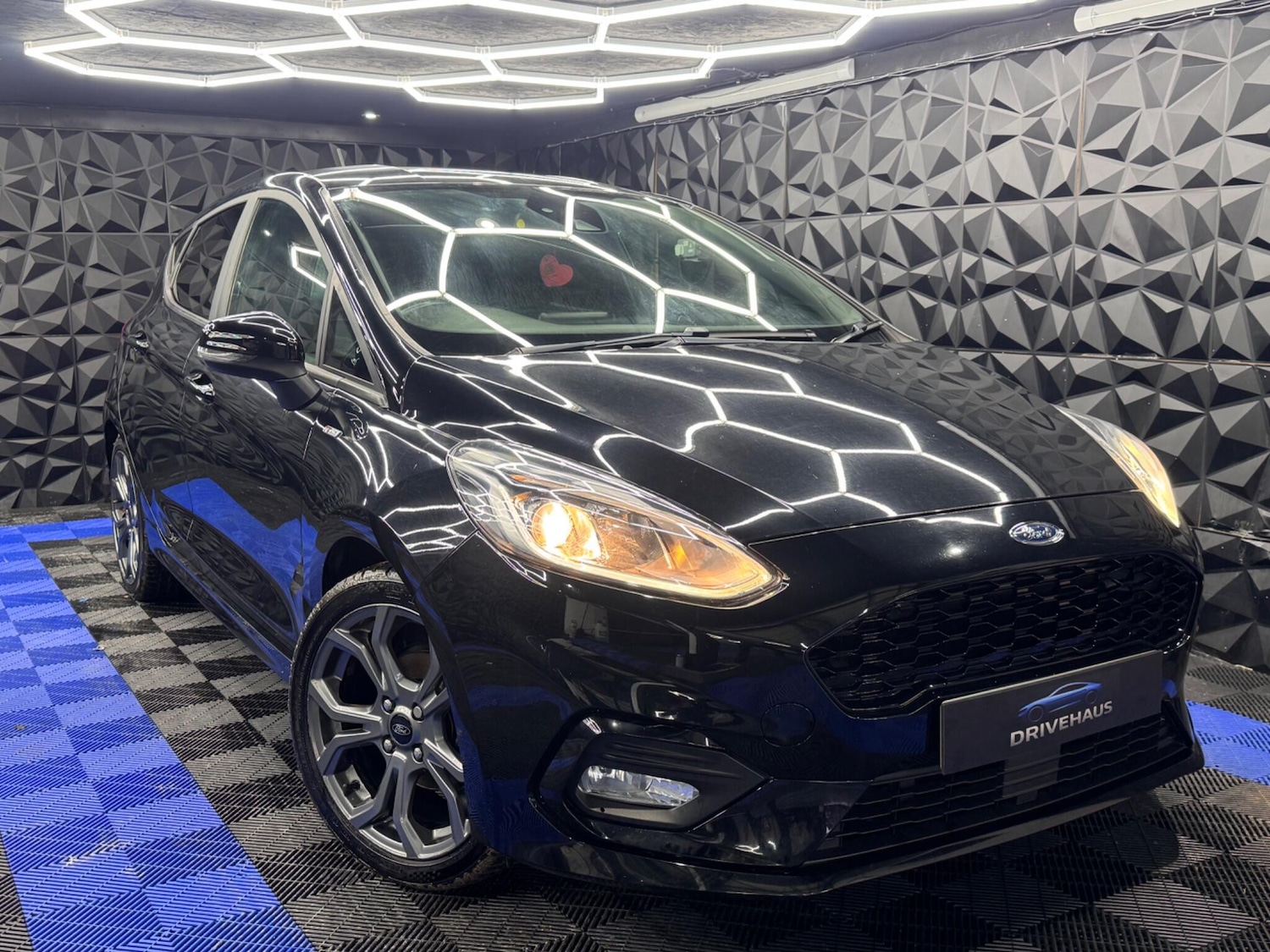 Used Ford Fiesta for sale - 77290741: Photo 1