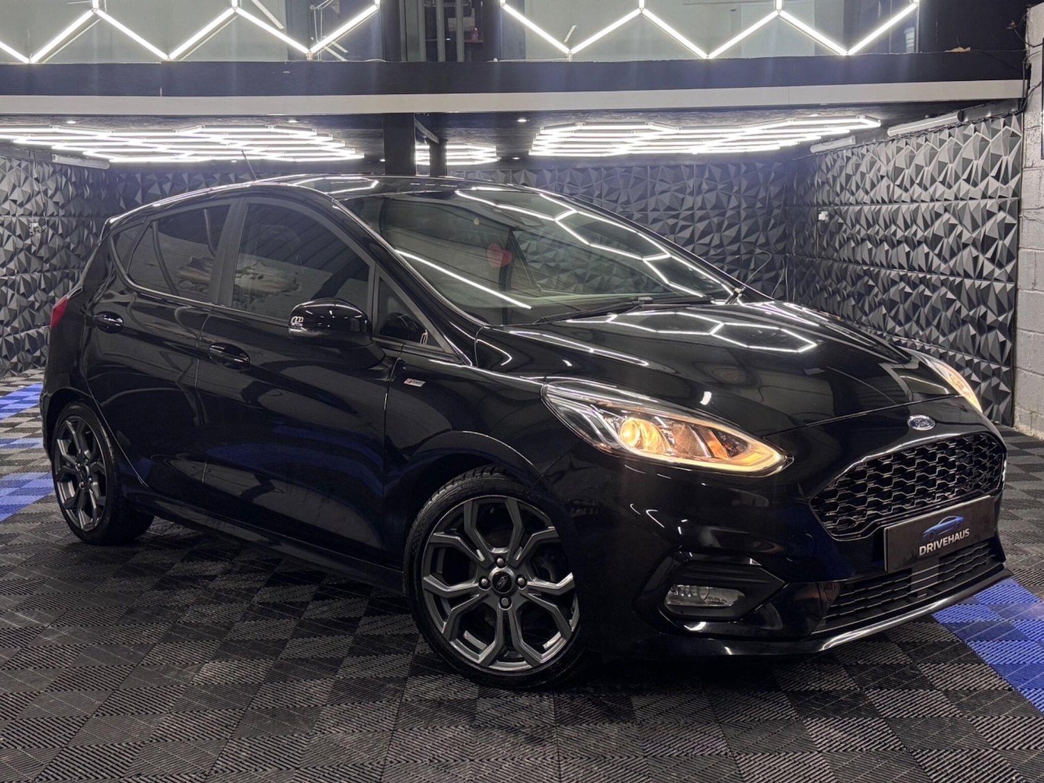 Used Ford Fiesta for sale - 77290741: Photo 2