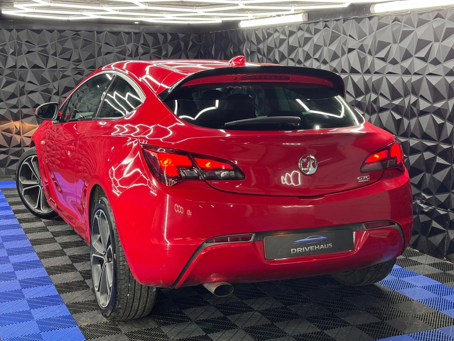 Used Vauxhall Astra GTC 2017 for sale - 78170129: Photo 13