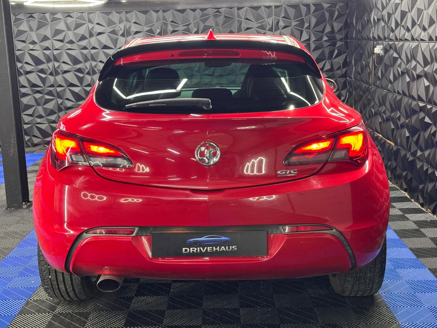 Used Vauxhall Astra GTC 2017 for sale - 78170129: Photo 18