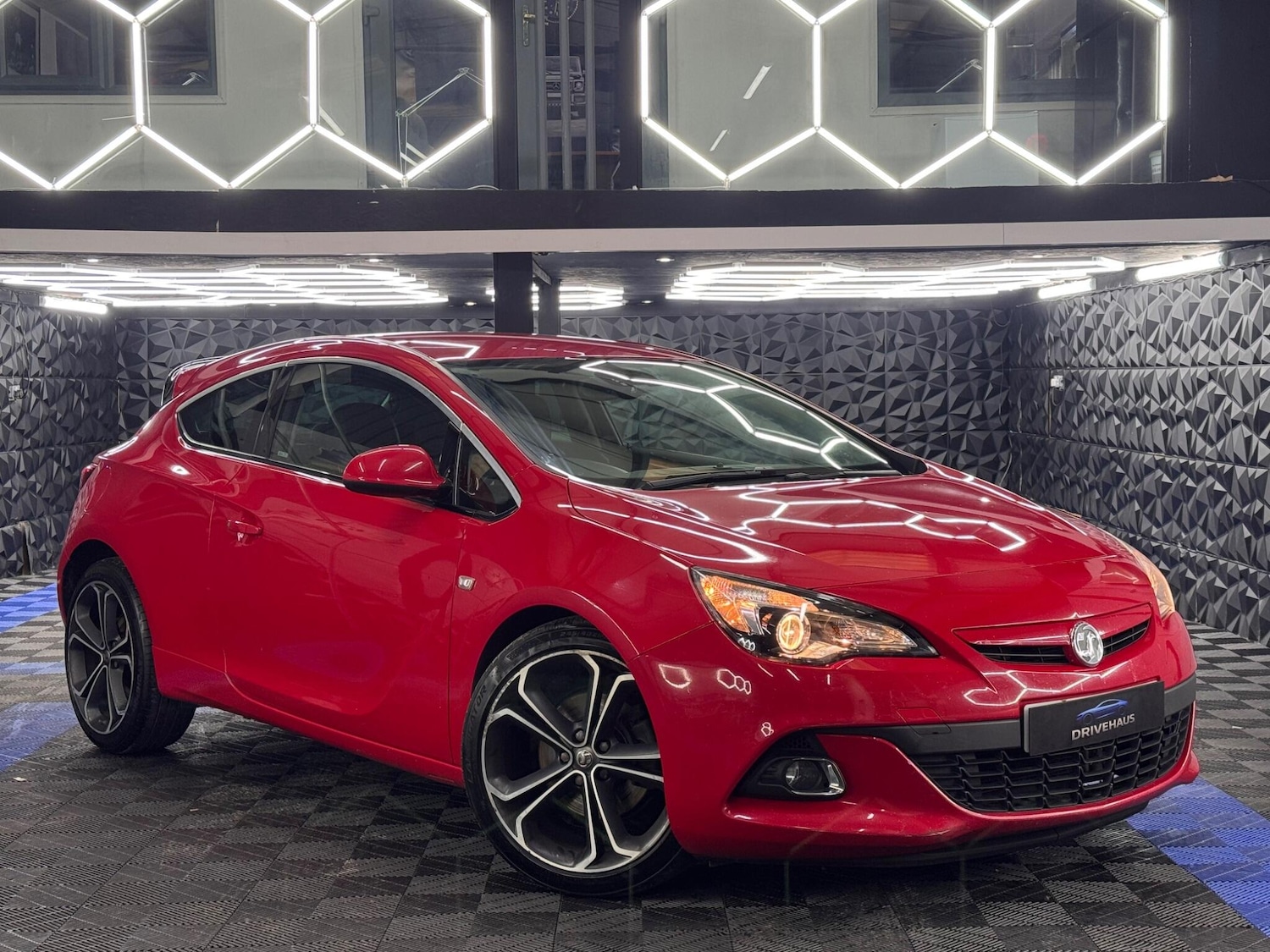 Used Vauxhall Astra GTC 2017 for sale - 78170129: Photo 6