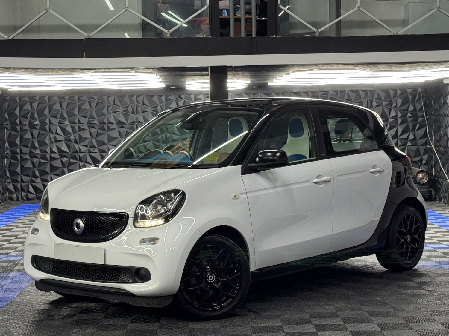 Used smart forfour for sale - 76995688: Photo 2