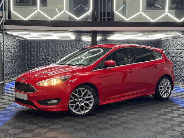Used Ford Focus 2015 for sale - 75492489: Photo 11