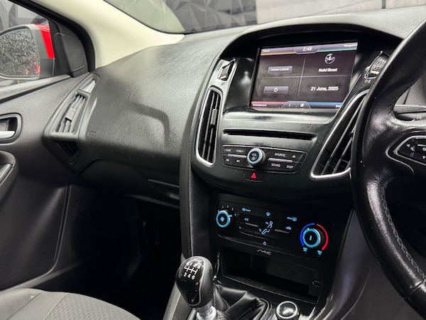 Used Ford Focus 2015 for sale - 75492489: Photo 13