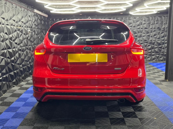Used Ford Focus 2015 for sale - 75492489: Photo 4
