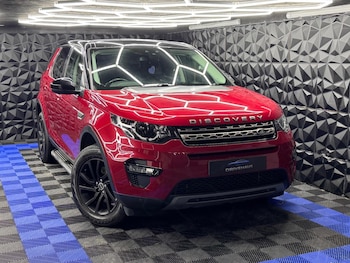 Used Land Rover Discovery Sport 2017 for sale - 77612188: Photo