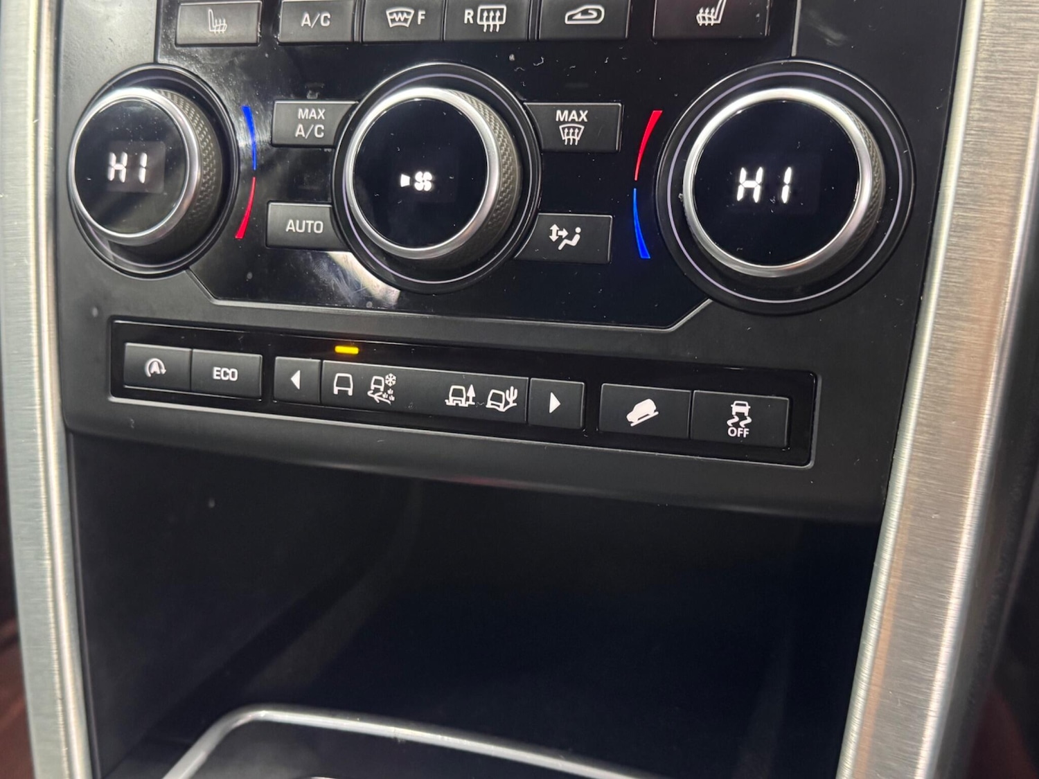 Used Land Rover Discovery Sport 2017 for sale - 77612188: Photo 35