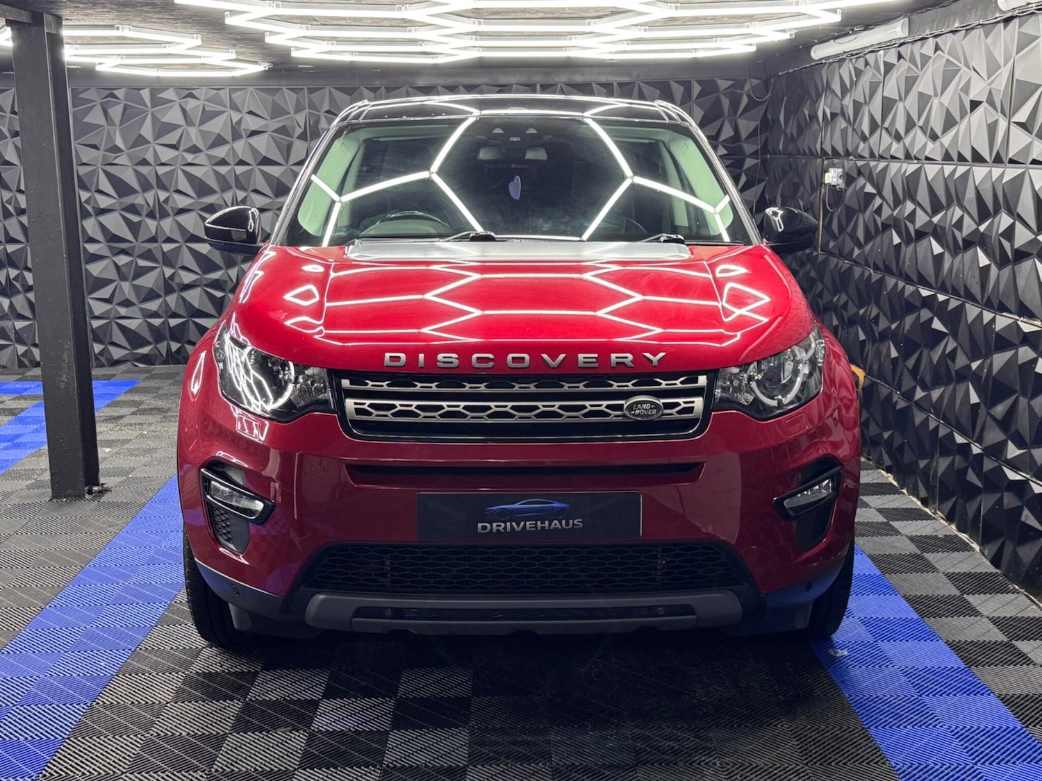 Used Land Rover Discovery Sport 2017 for sale - 77612188: Photo 8