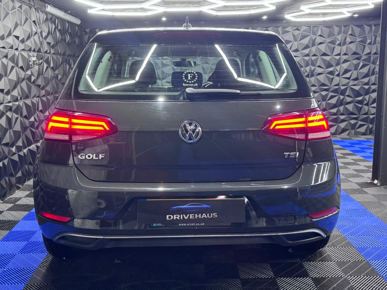 Used Volkswagen Golf 2017 for sale - 76607868: Photo 17