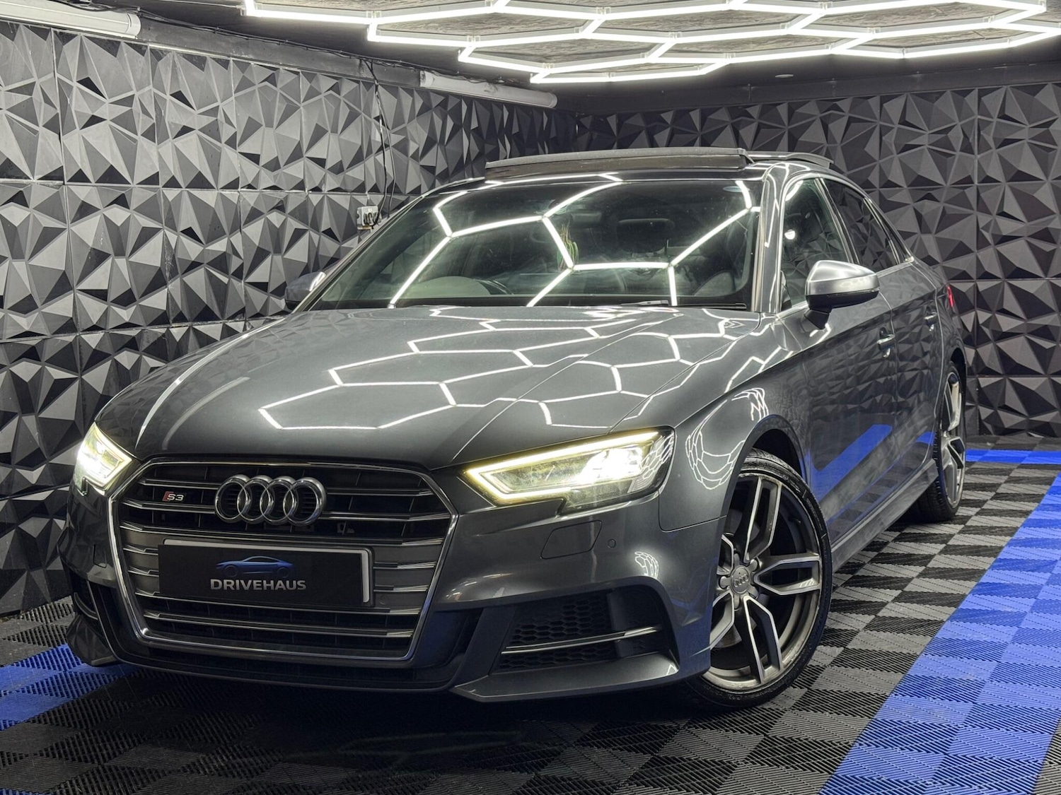 Used Audi S3 2016 for sale - 76020924: Photo 7