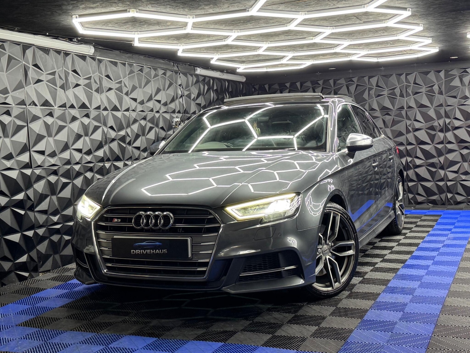 Used Audi S3 2016 for sale - 76020924: Photo 8