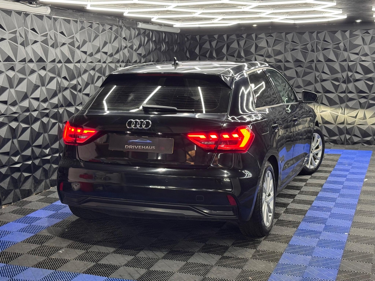 Used Audi A1 for sale - 77993494: Photo 29