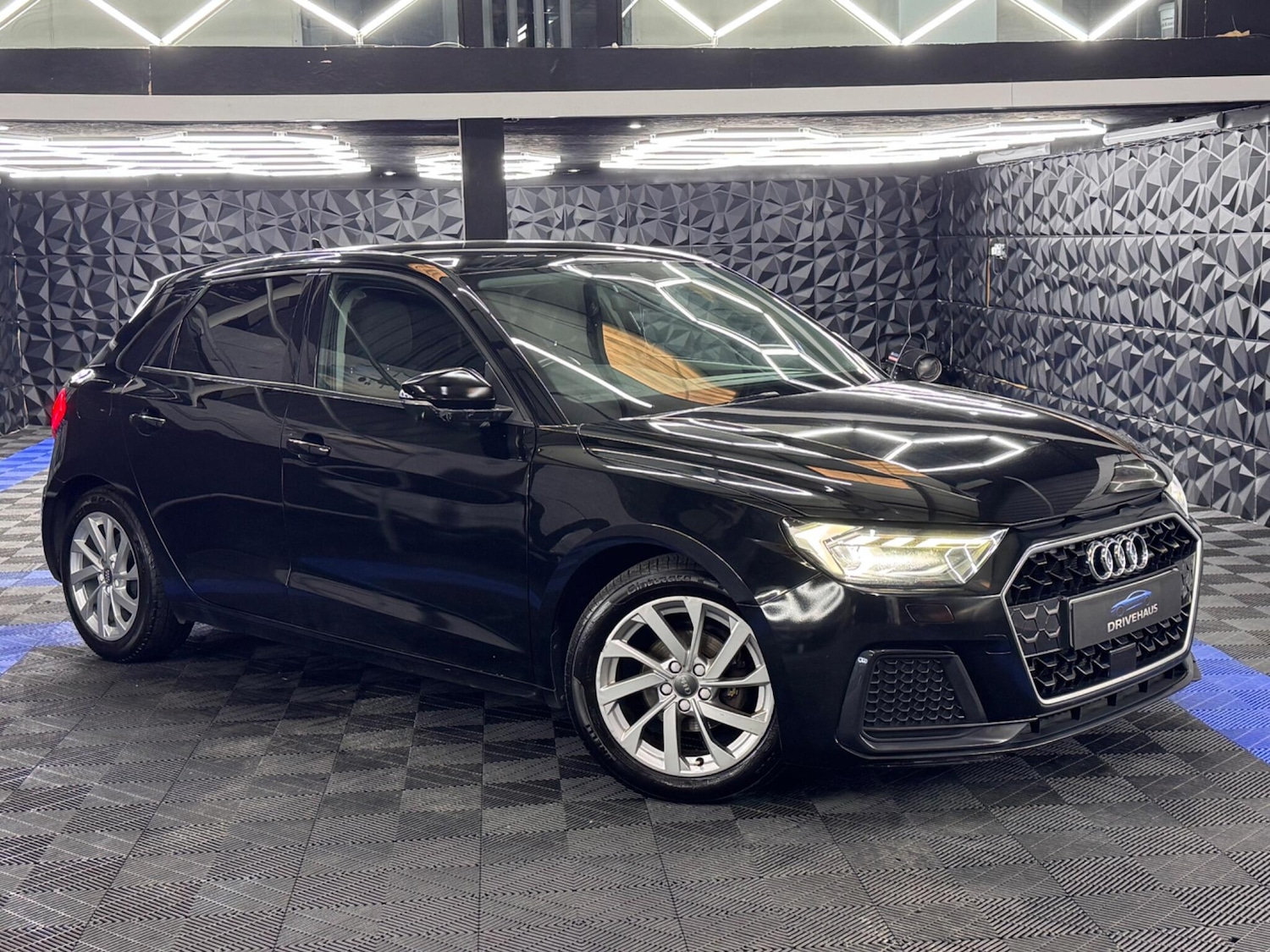 Used Audi A1 for sale - 77993494: Photo 7